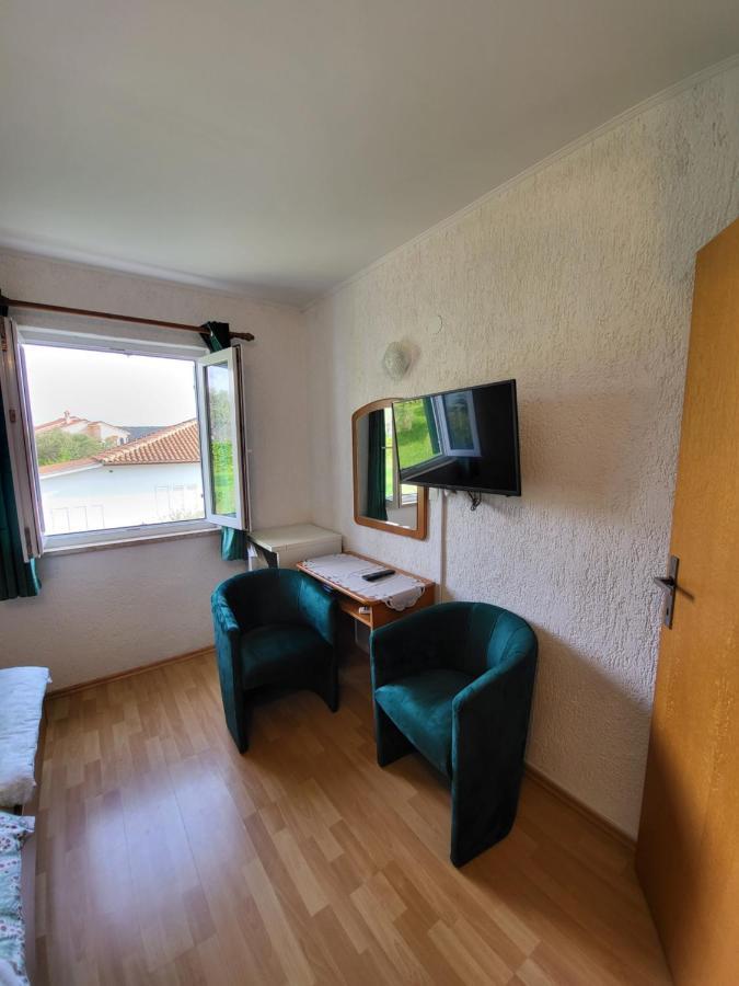 Apartmani Mira Supetarska Draga Dış mekan fotoğraf