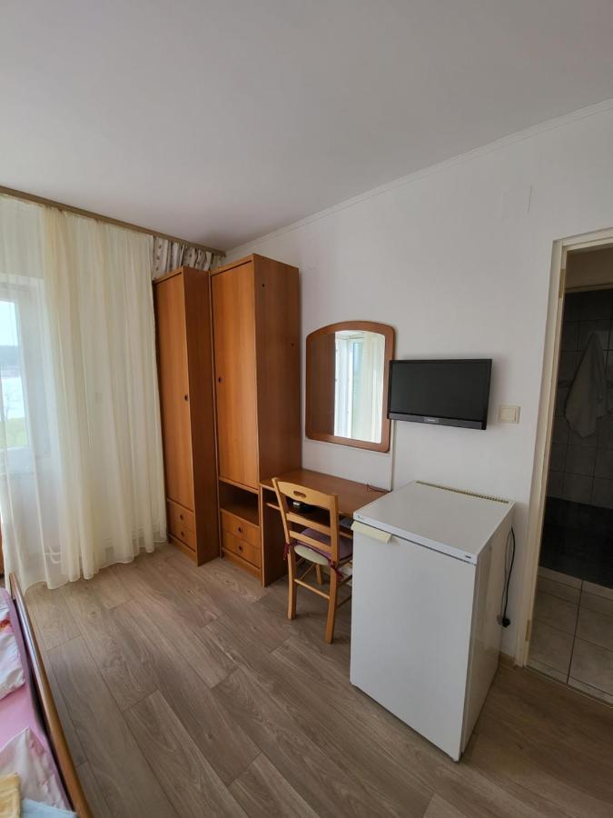 Apartmani Mira Supetarska Draga Dış mekan fotoğraf