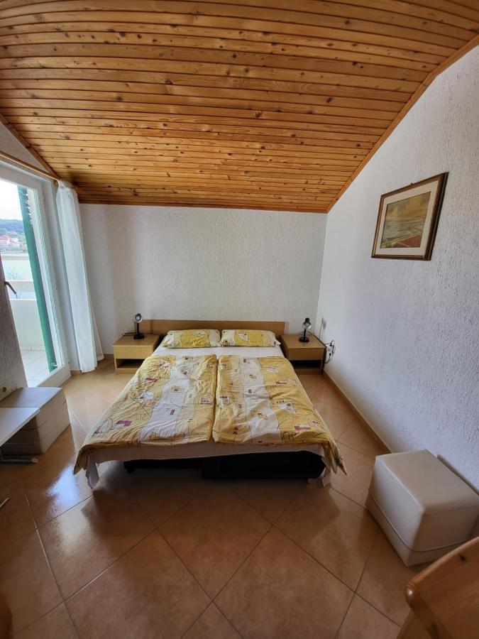Apartmani Mira Supetarska Draga Dış mekan fotoğraf