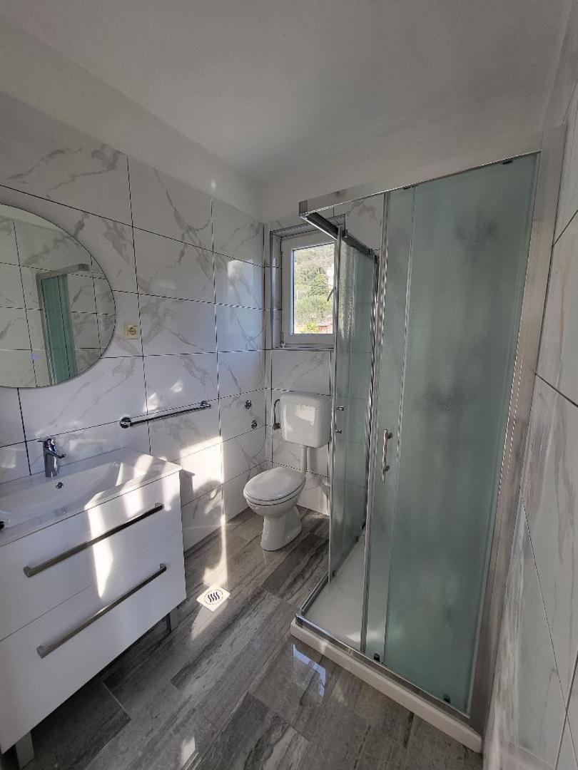 Apartmani Mira Supetarska Draga Dış mekan fotoğraf