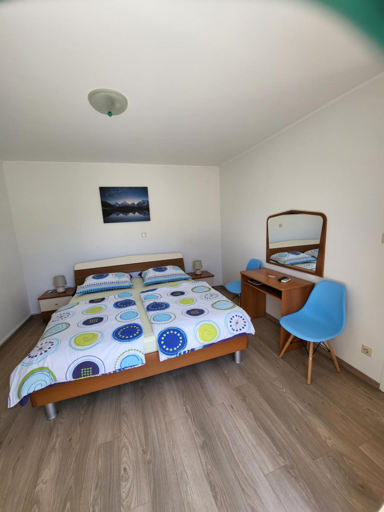 Apartmani Mira Supetarska Draga Oda fotoğraf