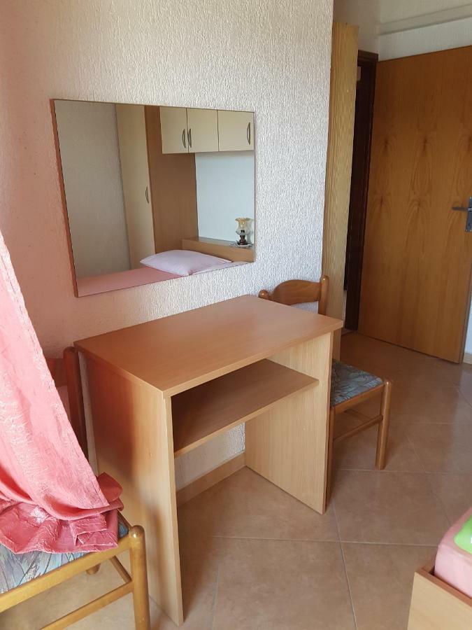 Apartmani Mira Supetarska Draga Dış mekan fotoğraf