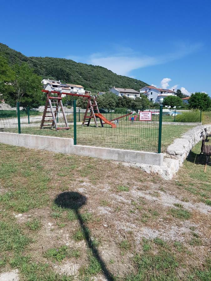 Apartmani Mira Supetarska Draga Dış mekan fotoğraf