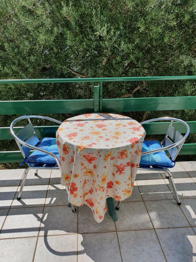 Apartmani Mira Supetarska Draga Dış mekan fotoğraf